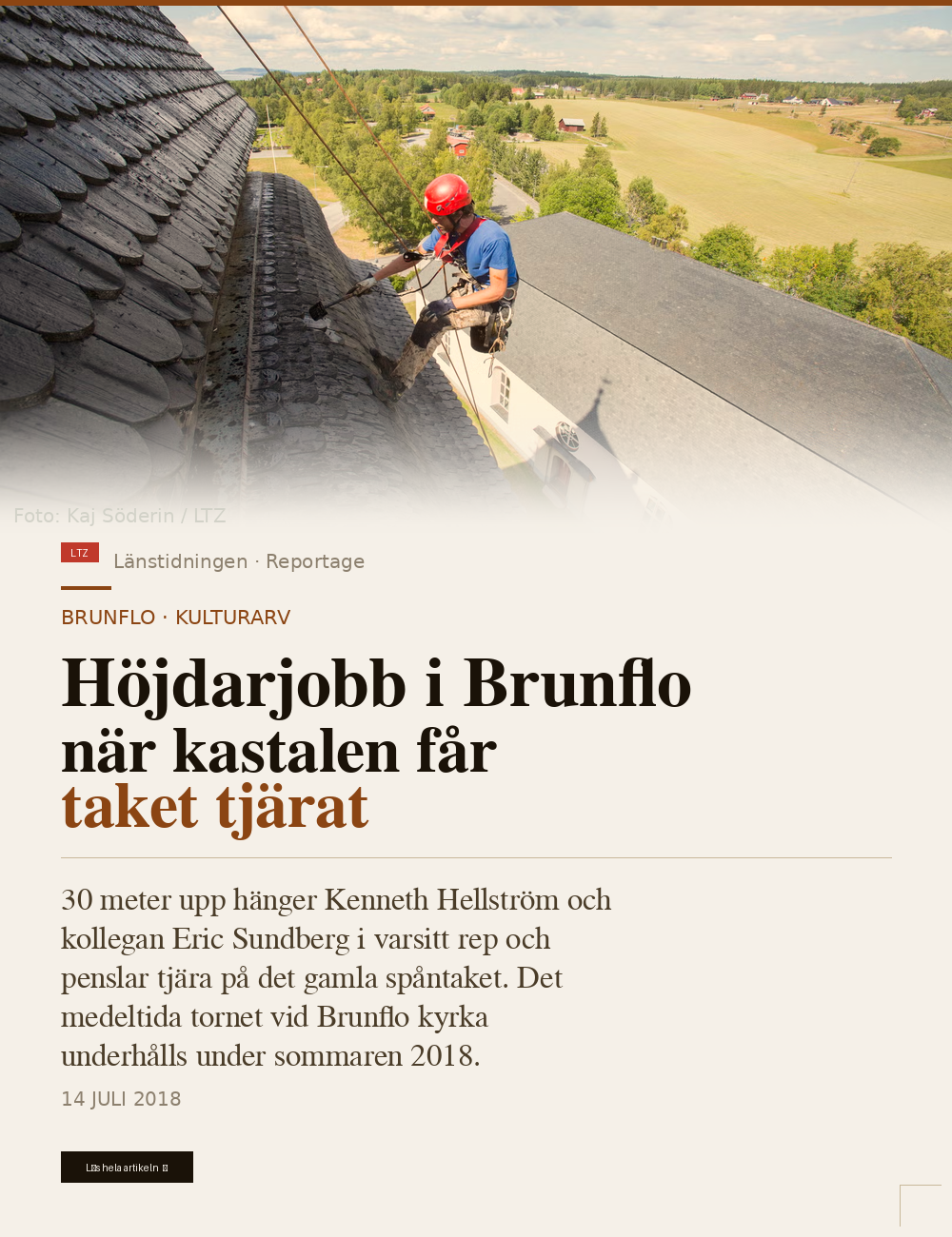 Höjdarjobb i Brunflo när kastalen får taket tjärat